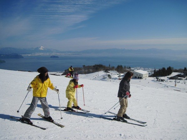 Biwako Hakodateyama Ski Resort cover image