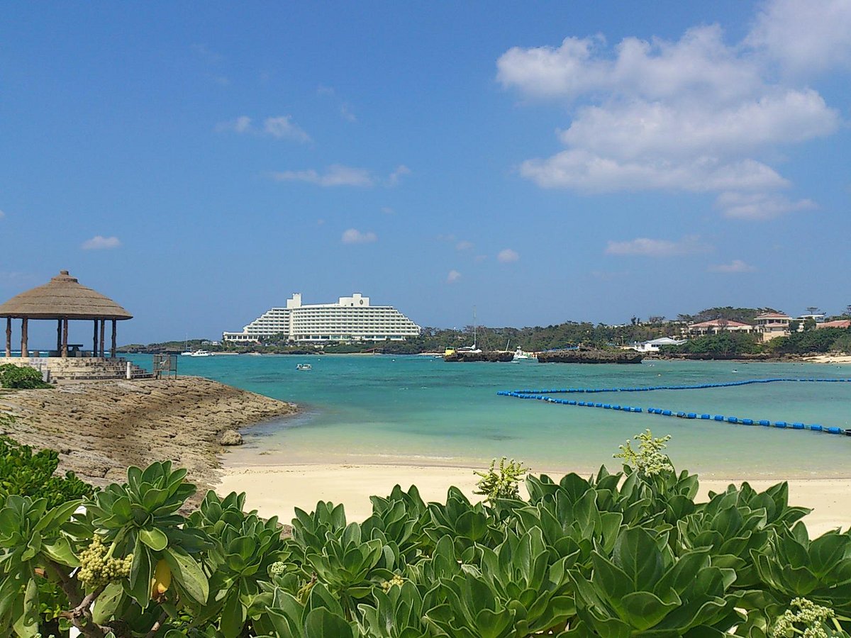 Onna Seaside Cizil Park Nabii Beach