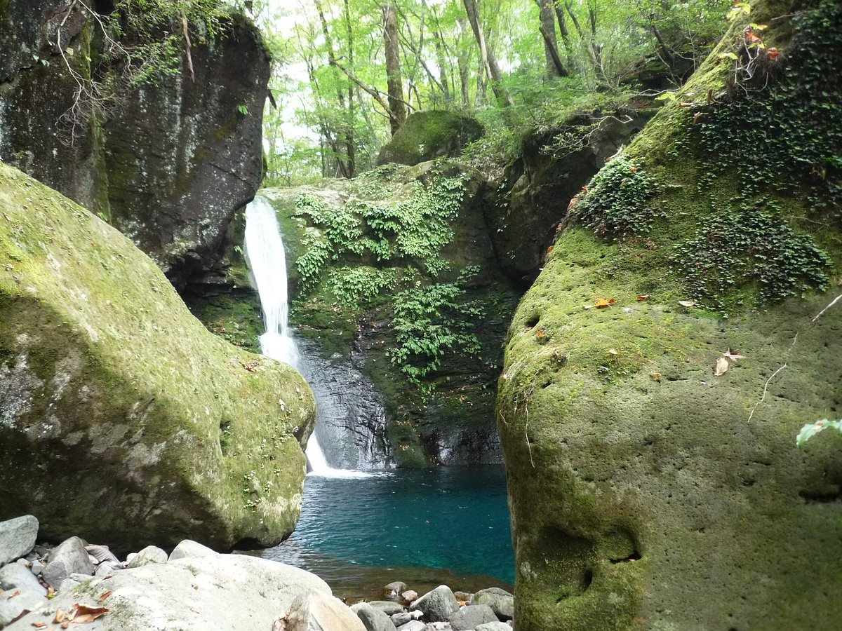 Oshiraji Falls cover image