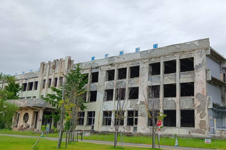 Kadonowaki Elementary School Ruins