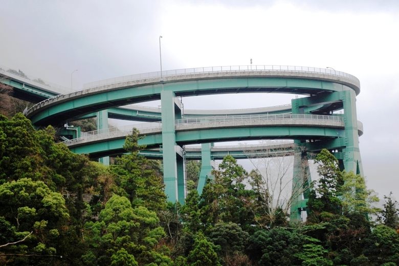 Kawazu Nanadaru Loop Bridge