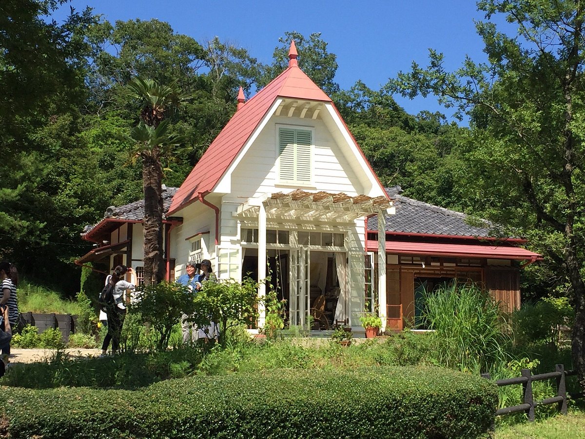 Satsuki and Mei's House cover image