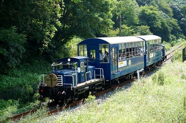 Mojiko Retro Train Shiokaze