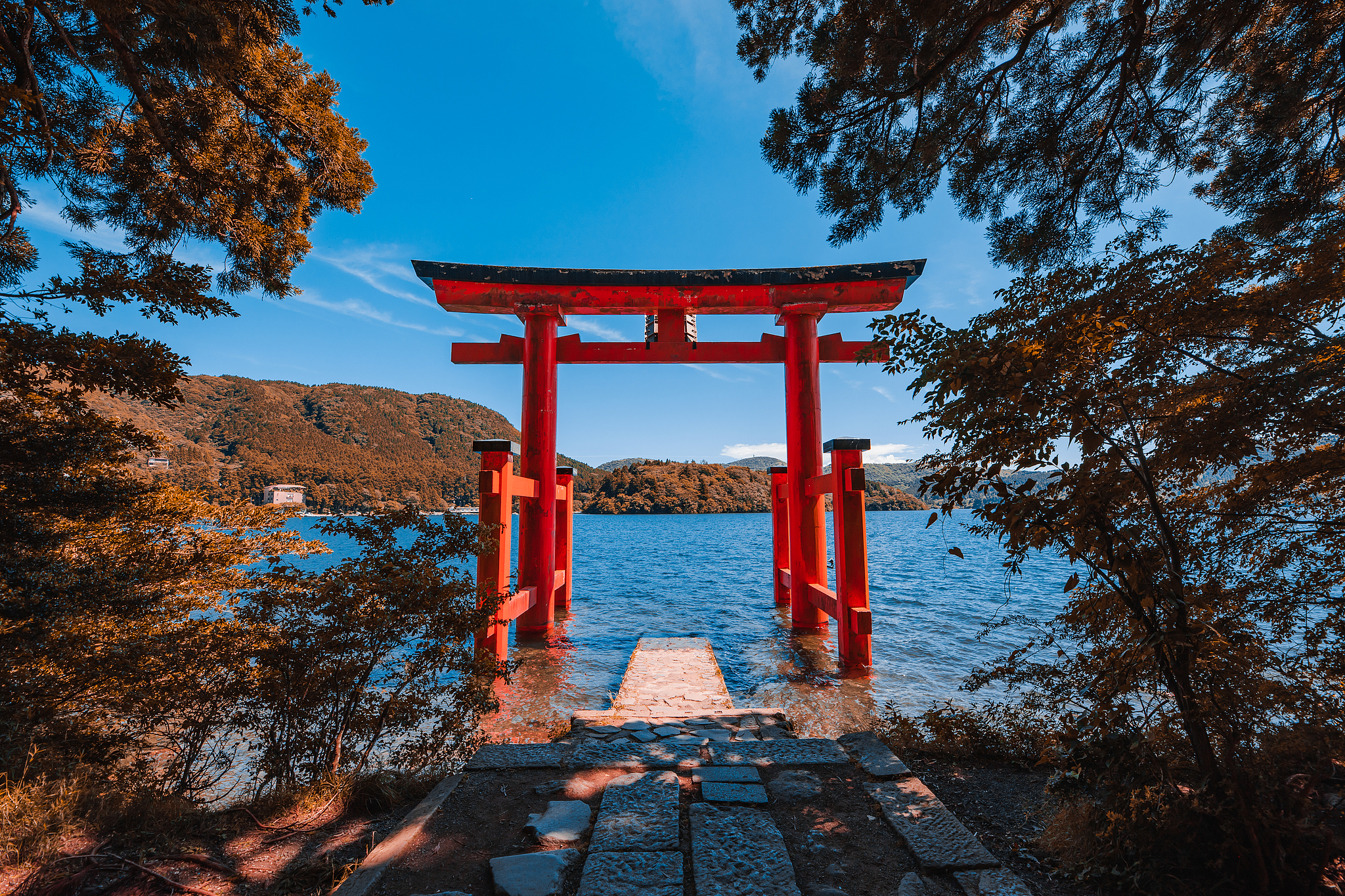 Heiwa no Torii cover image