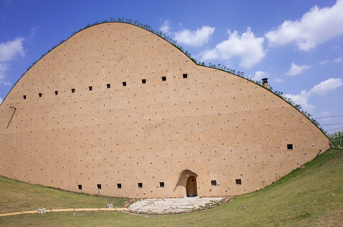 Mosaic Tile Museum Tajimi cover image