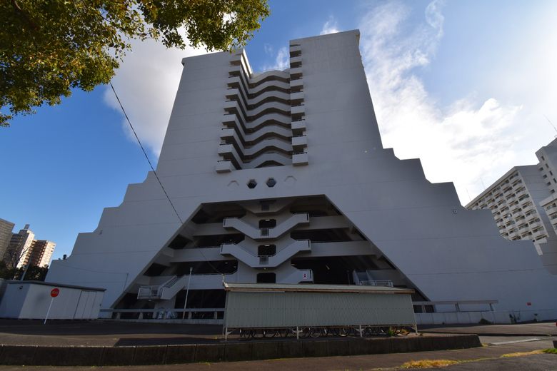 Kawaramachi Housing Complex cover image