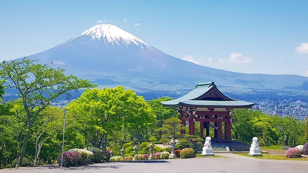Fuji Bussharito Heiwa Park