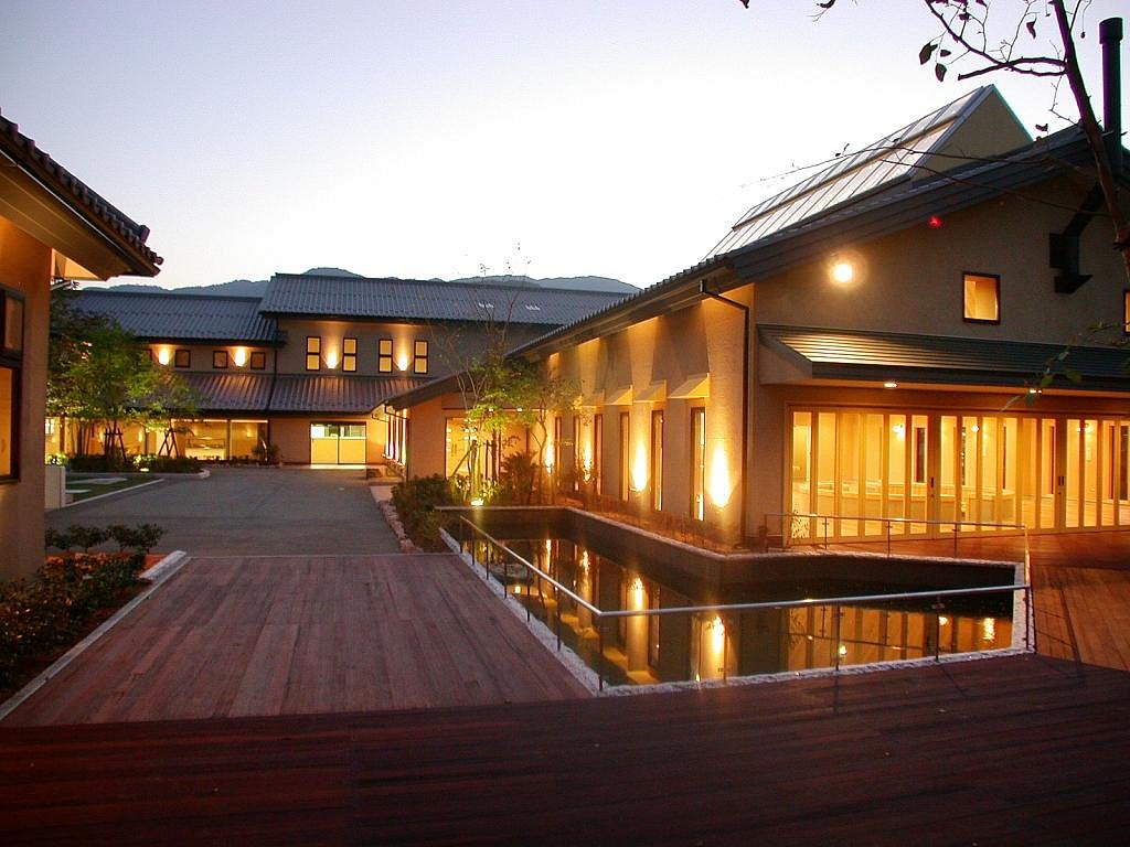 Michi-no-Eki Yamato Kokindenjusato Yamato cover image