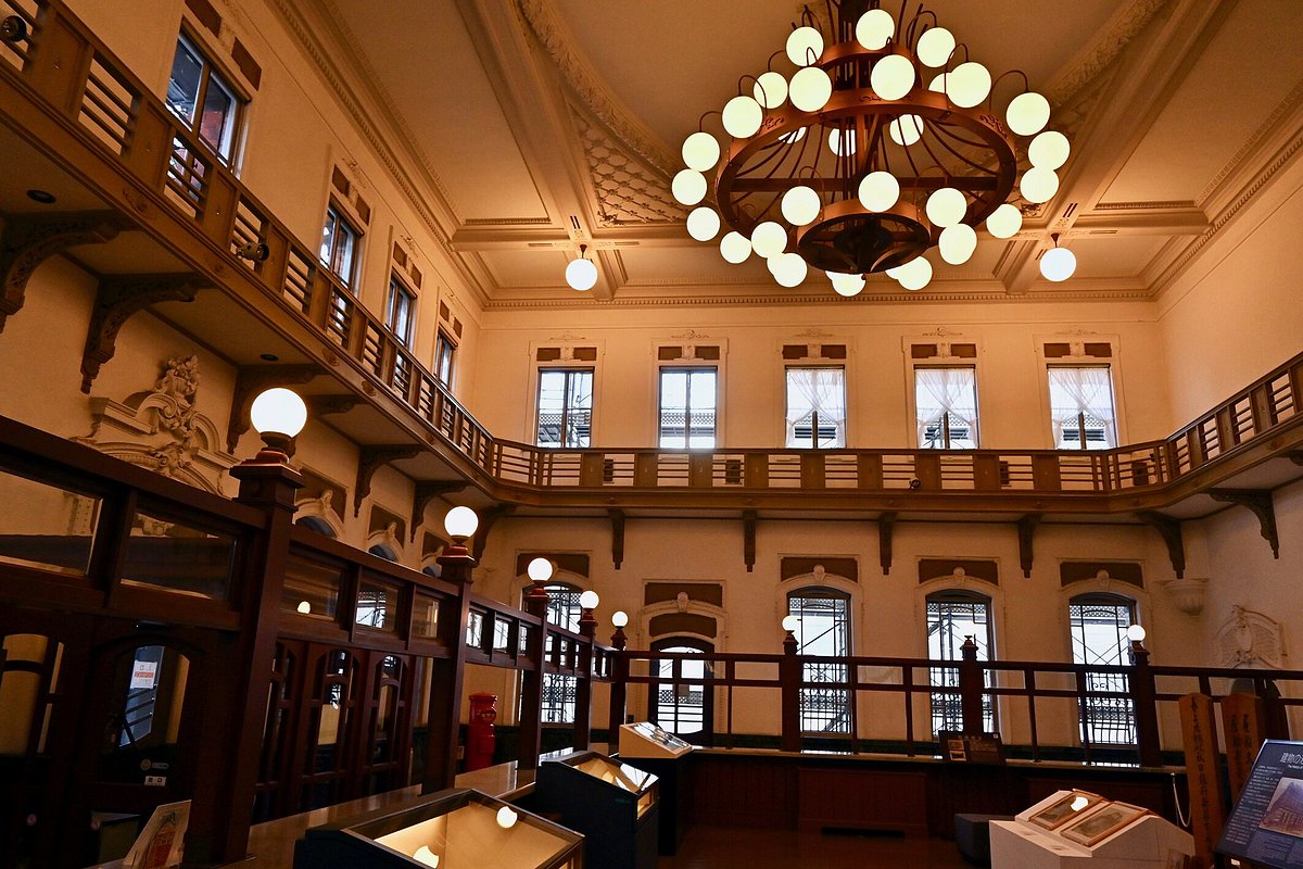 Akita Akarenga Kyodokan