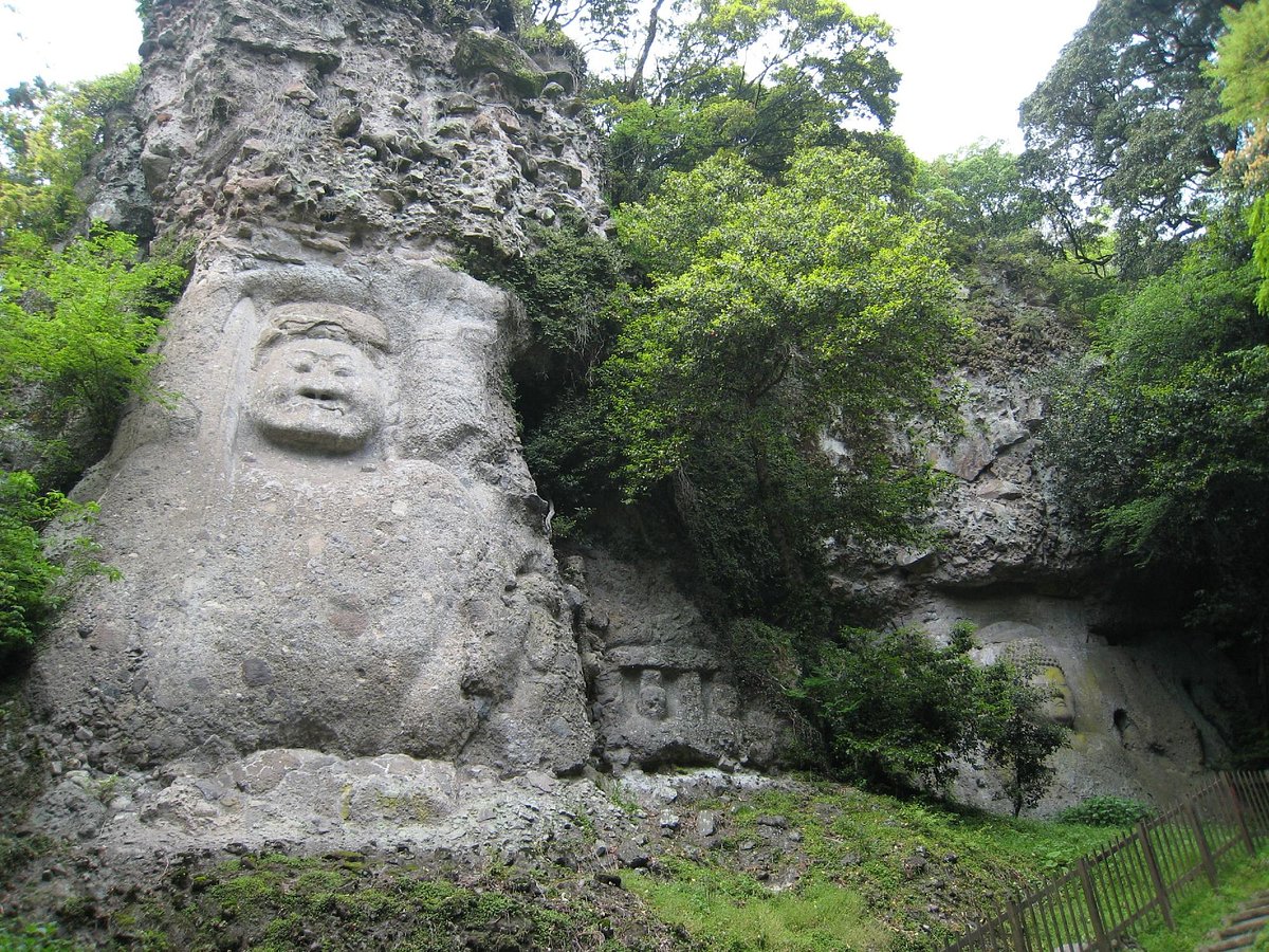 Kumano Magaibutsu cover image