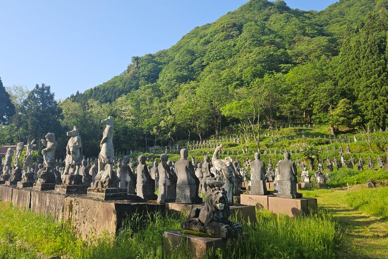 Fureai Sekibutsu no Sato (Village of Statues) cover image