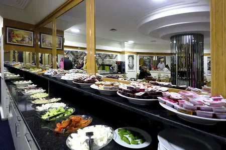 Hotel Özbek