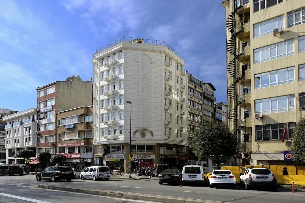 Hotel Özbek