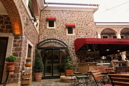 L'Agora Old Town Hotel & Bazaar