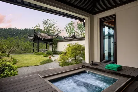 Banyan Tree Anji