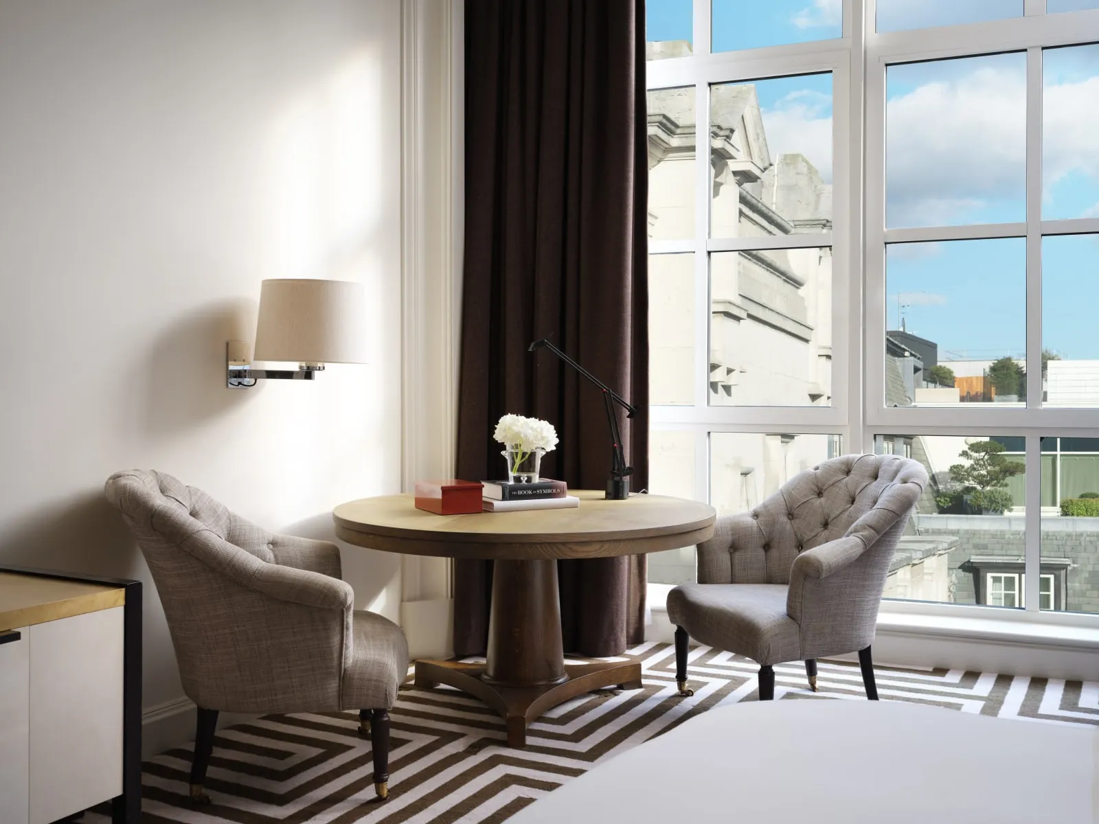 Rosewood London photo 2