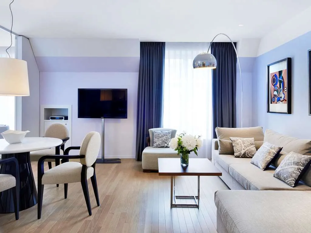 Sofitel Paris Arc de Triomphe photo 5