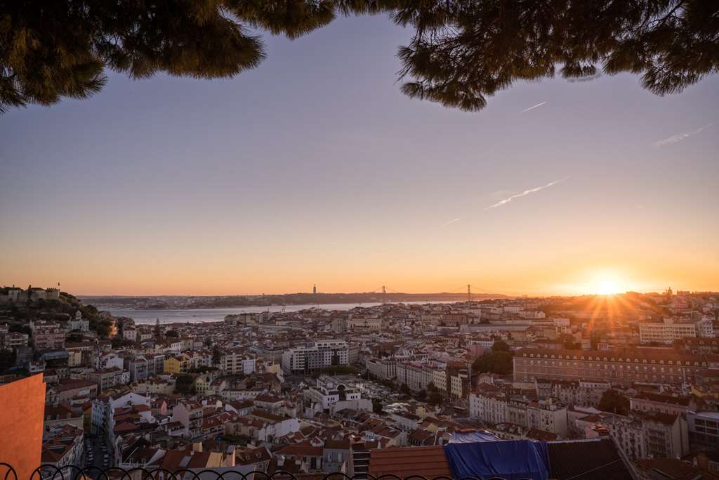 Hyatt Regency Lisbon photo 2
