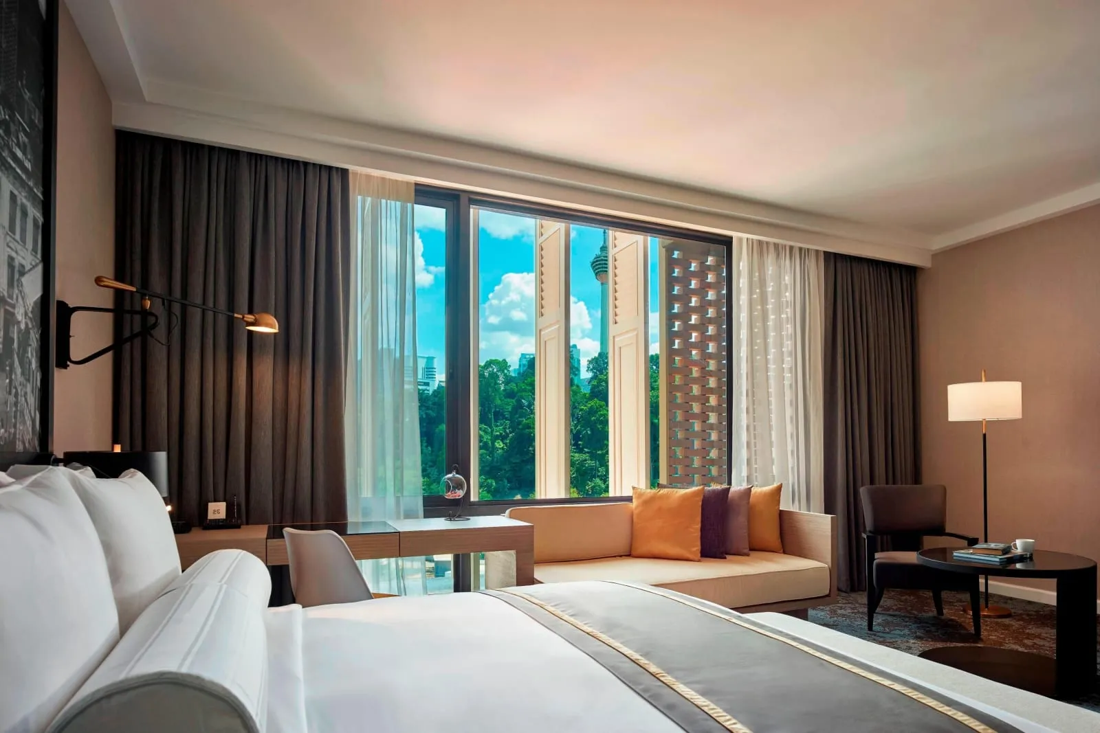 Hotel Stripes Kuala Lumpur, Autograph Collection photo 4