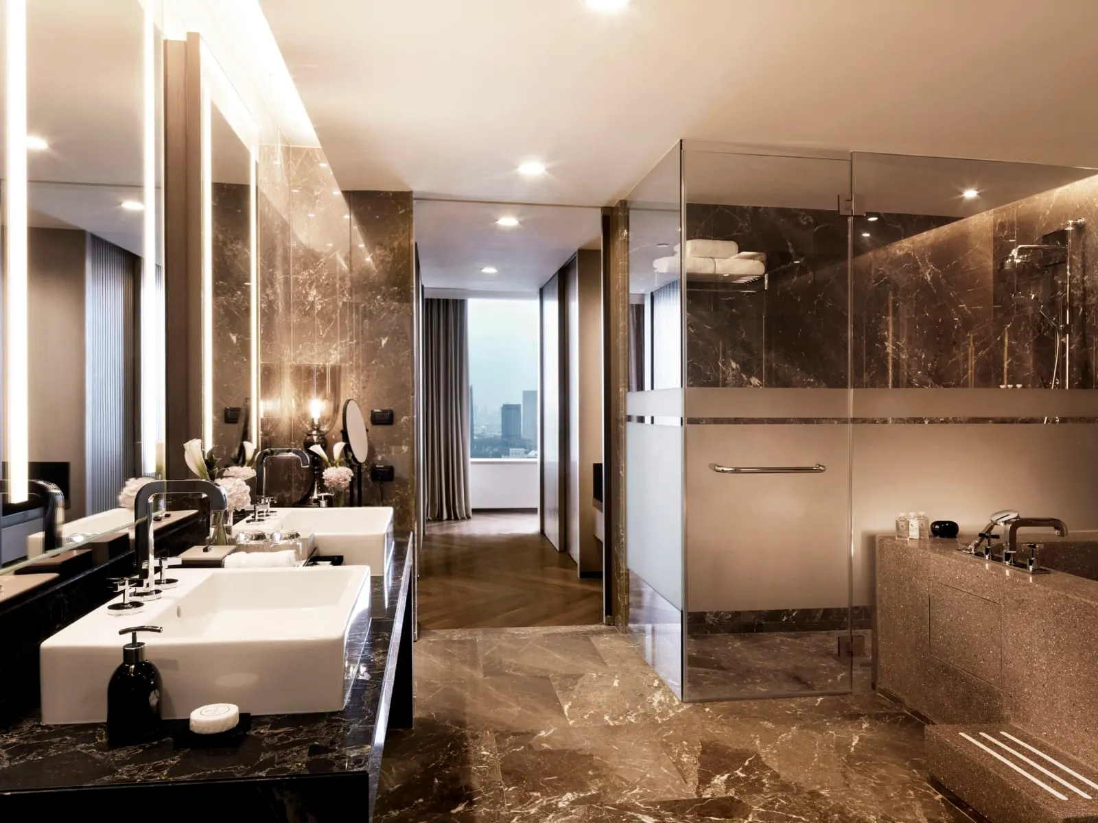The Okura Prestige Bangkok photo 3