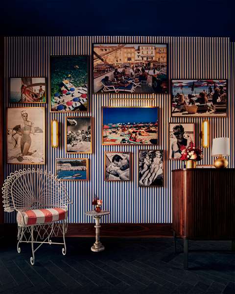 The Hollywood Grande, Autograph Collection photo 4
