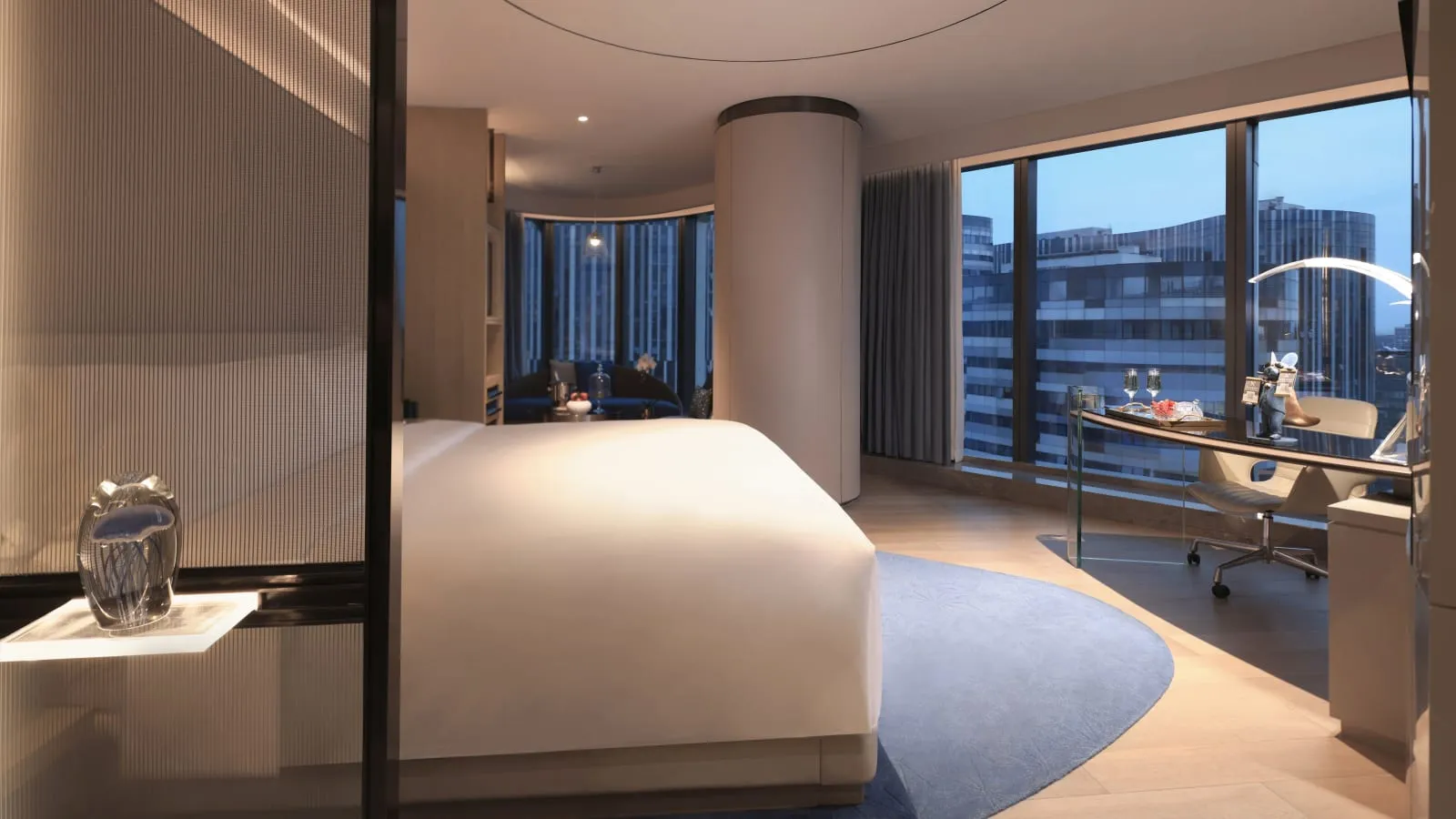InterContinental Hotels BEIJING SANLITUN by IHG photo 5