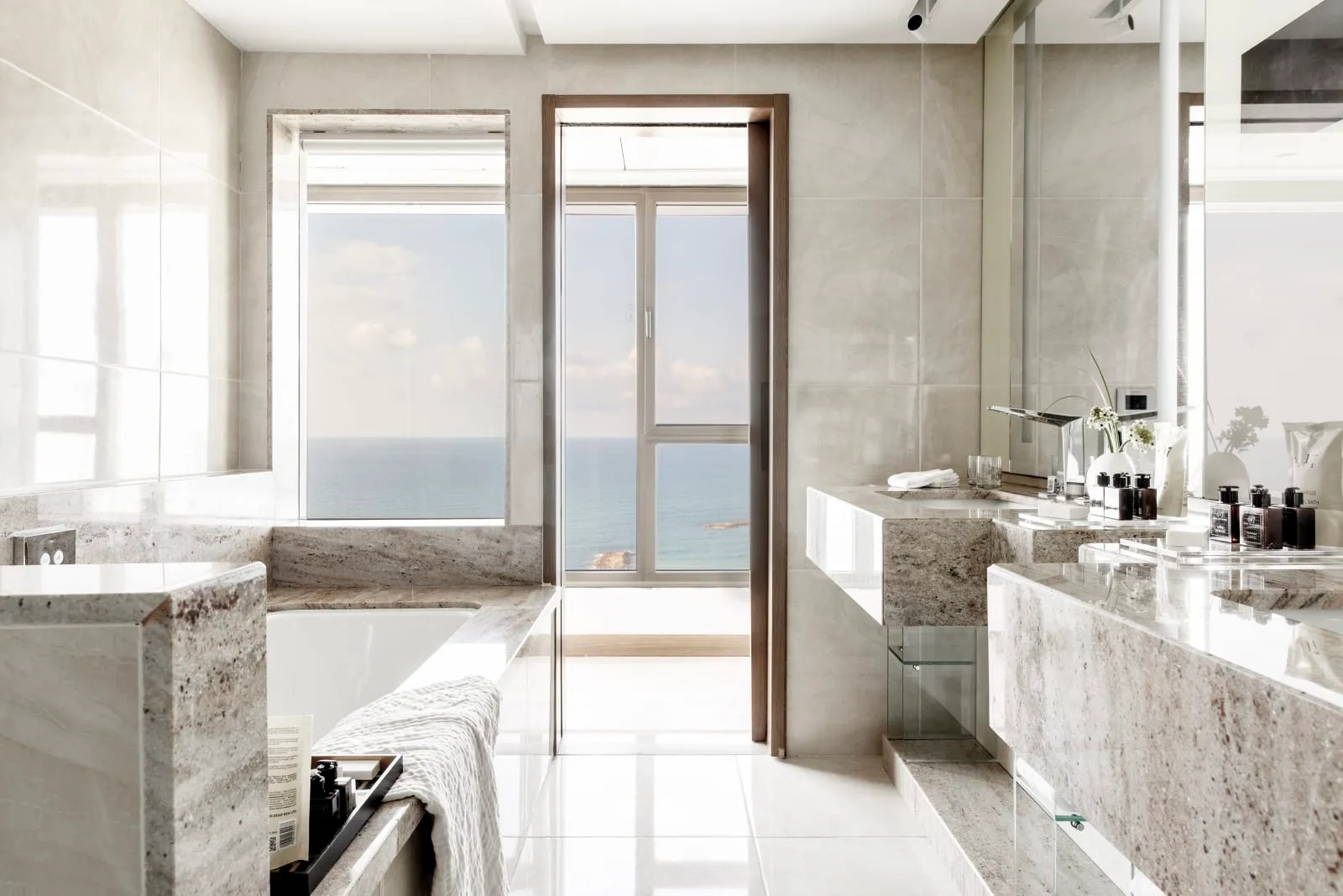 InterContinental Hotels DAVID TEL AVIV by IHG photo 4