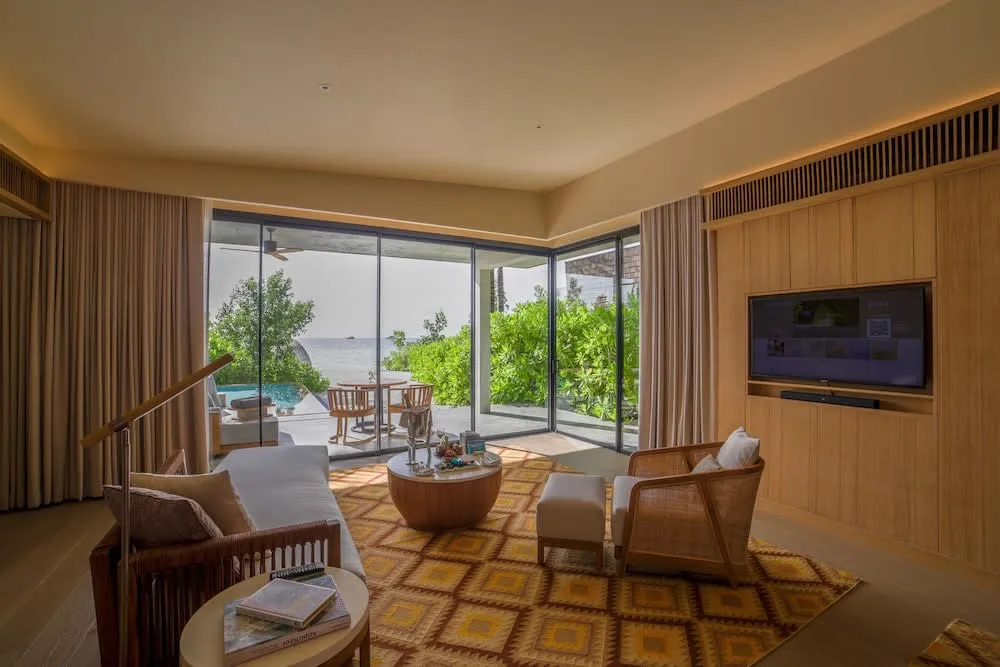 Kuda Villingili Resort Maldives photo 4