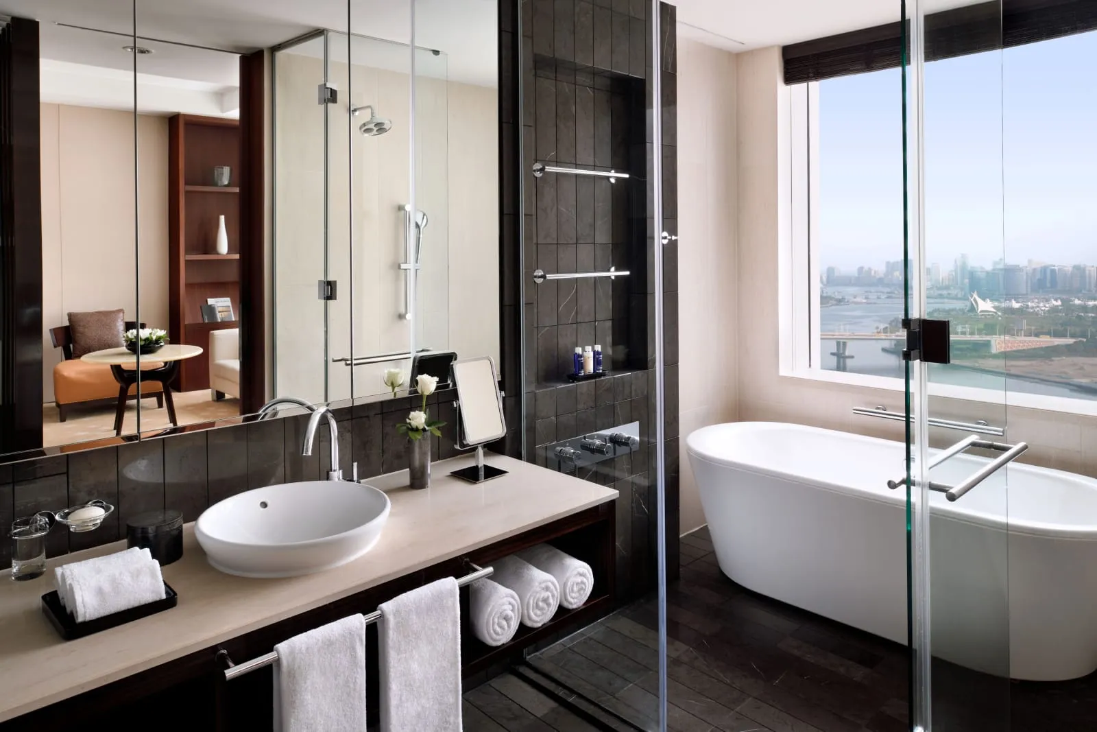 InterContinental Hotels DUBAI FESTIVAL CITY by IHG photo 3