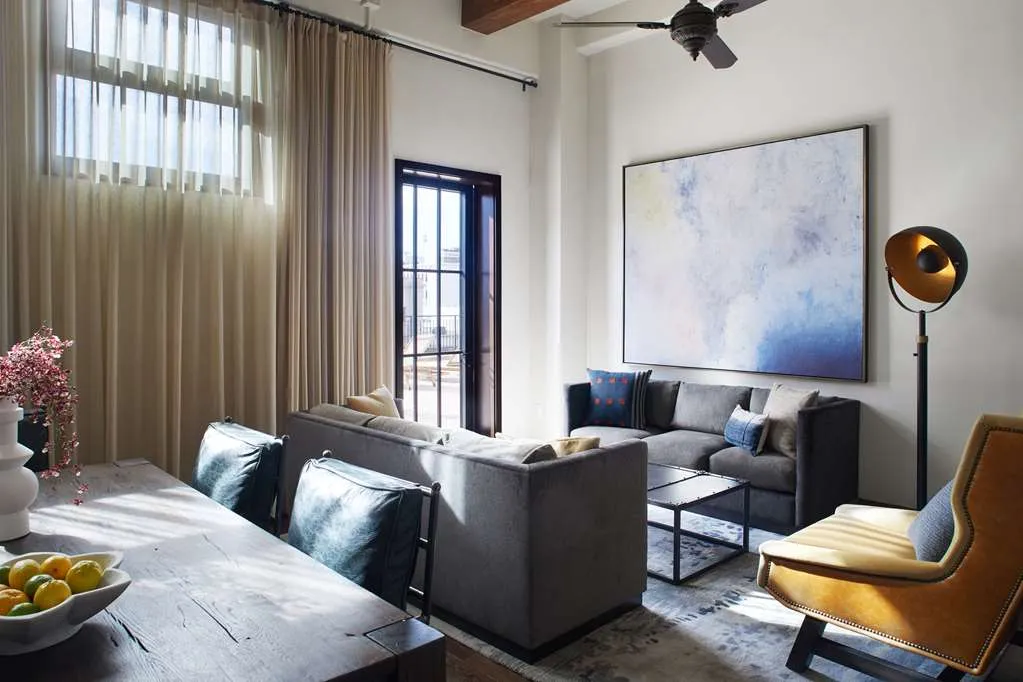Hotel Figueroa, Unbound Collection by Hyatt photo 3
