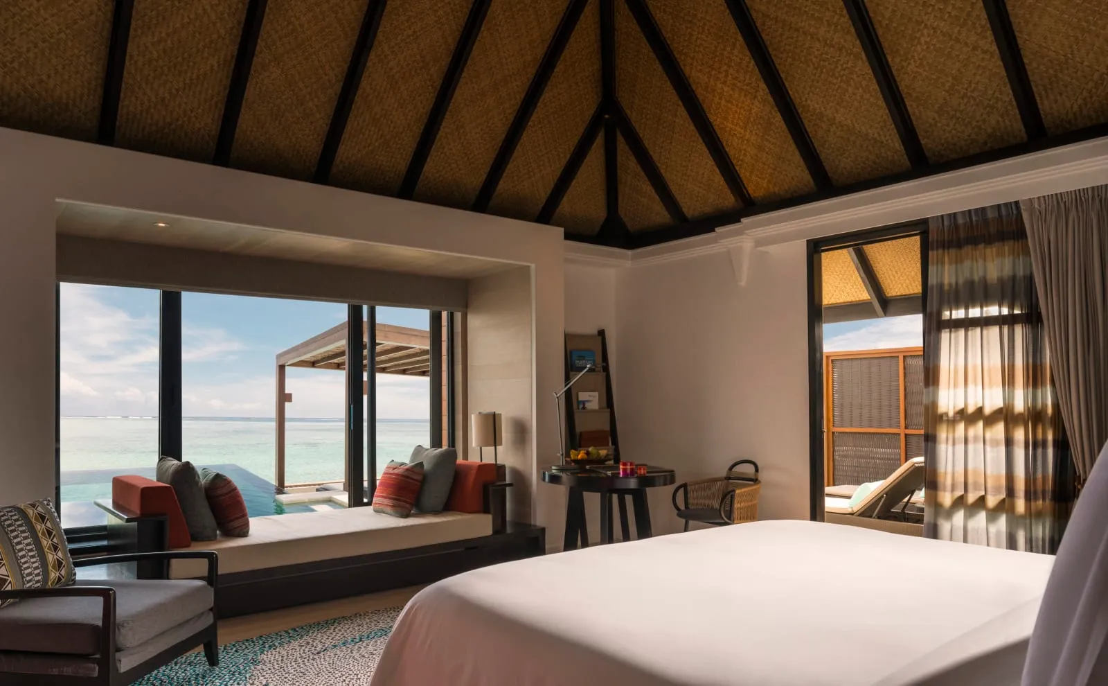 Four Seasons Resort Maldives at Kuda Huraa photo 3