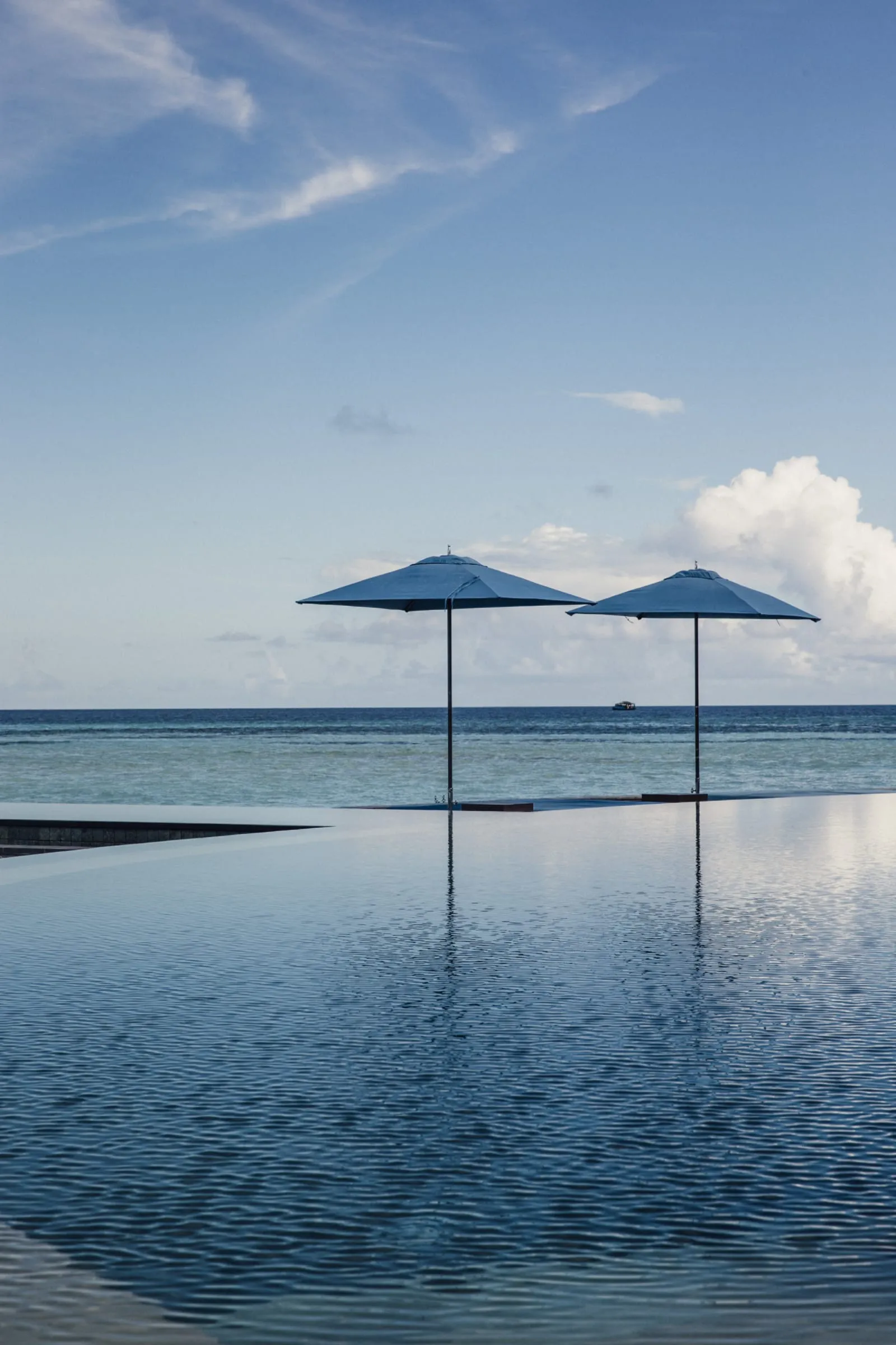 Four Seasons Resort Maldives at Kuda Huraa photo 4