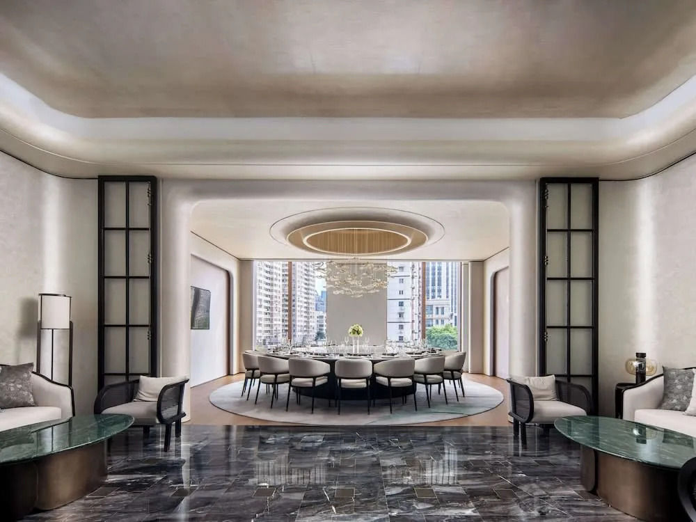 Sofitel Shanghai North Bund photo 4
