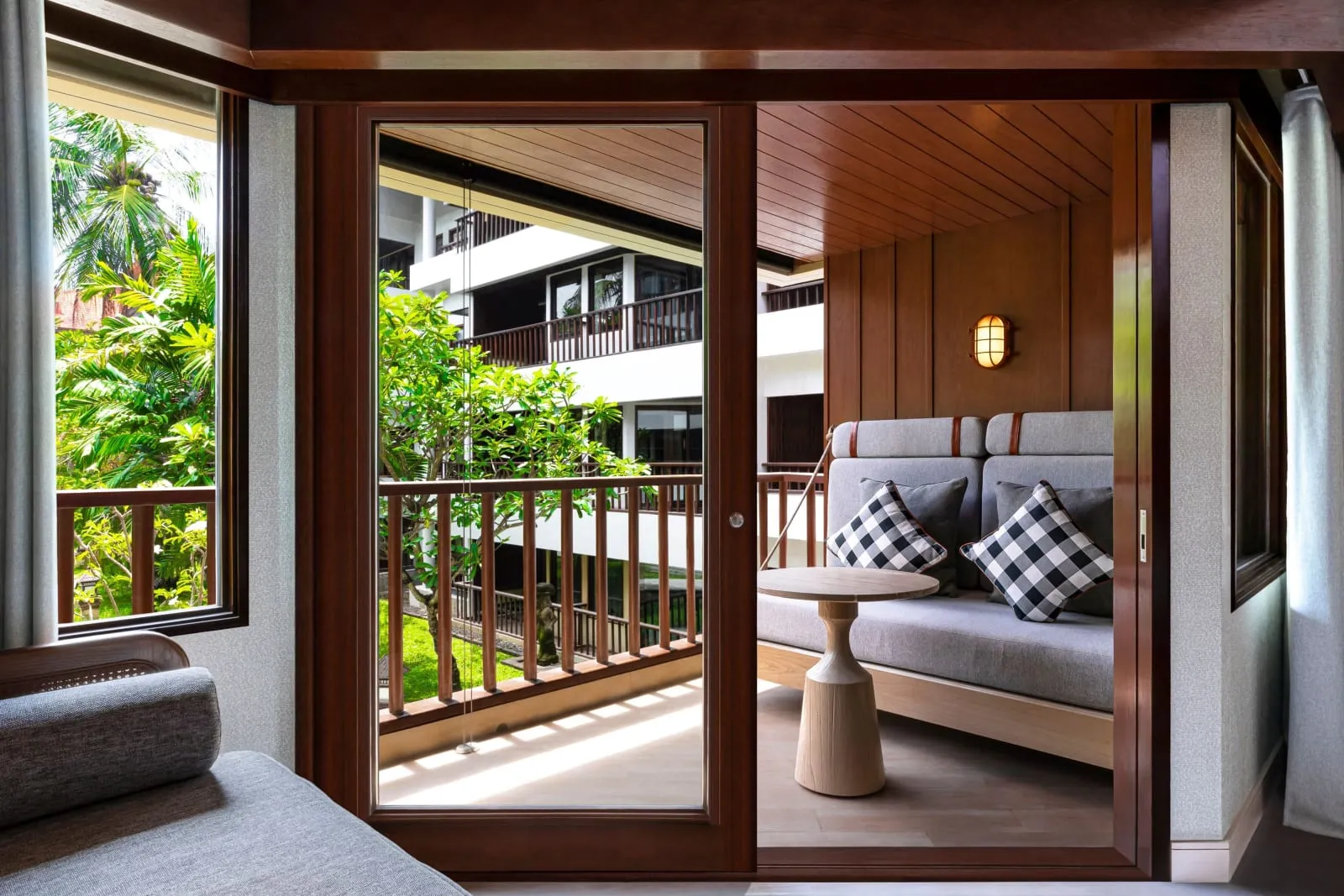 The Laguna, a Luxury Collection Resort & Spa, Bali photo 2