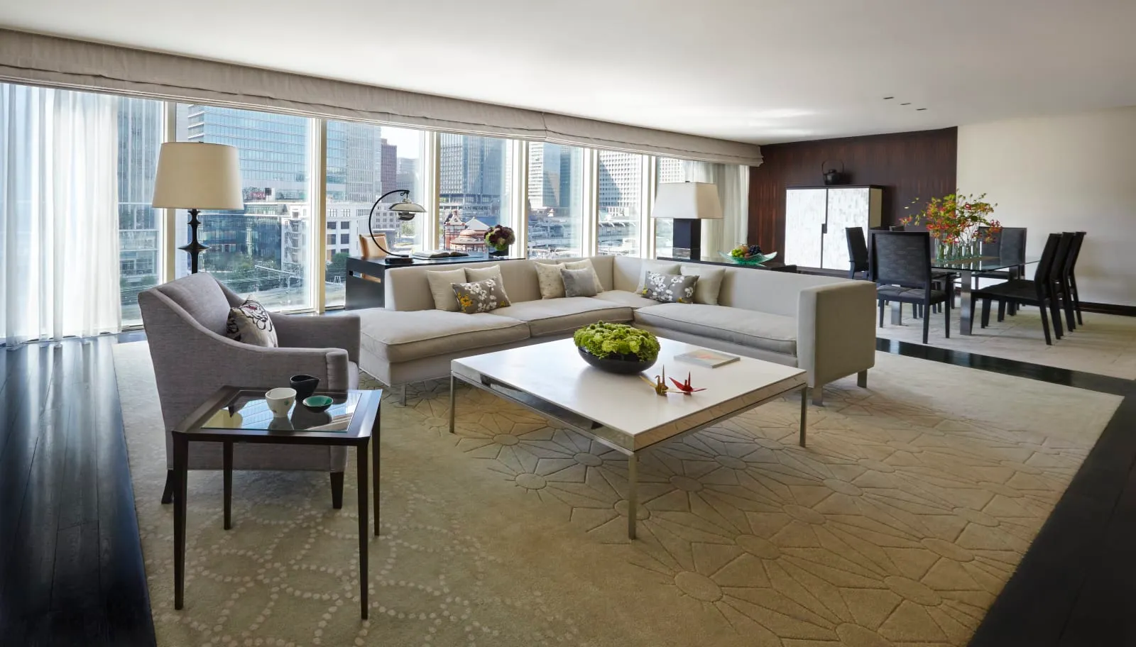 Four Seasons Hotel Tokyo at Marunouchi photo 3