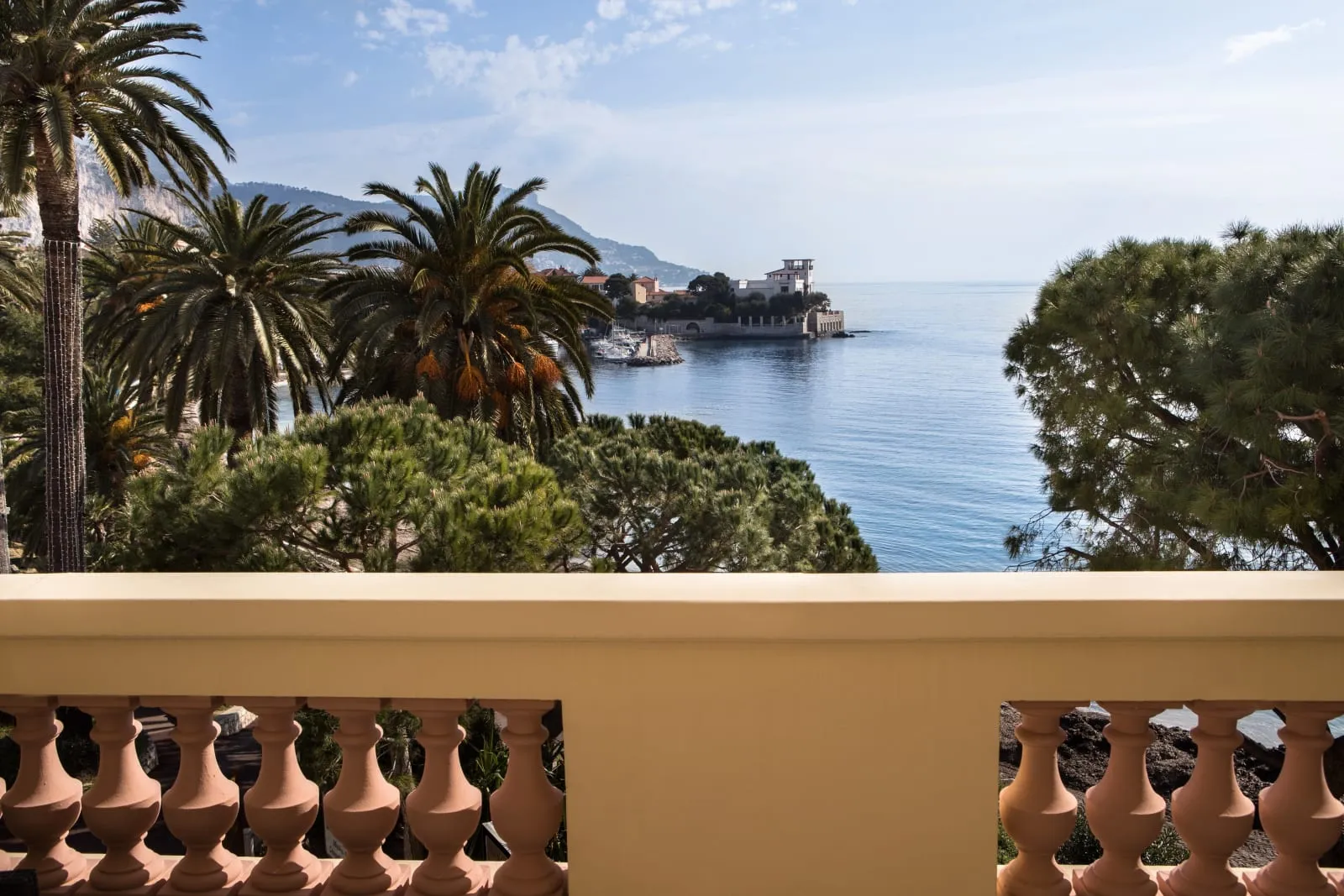 Hotel Royal-Riviera photo 4
