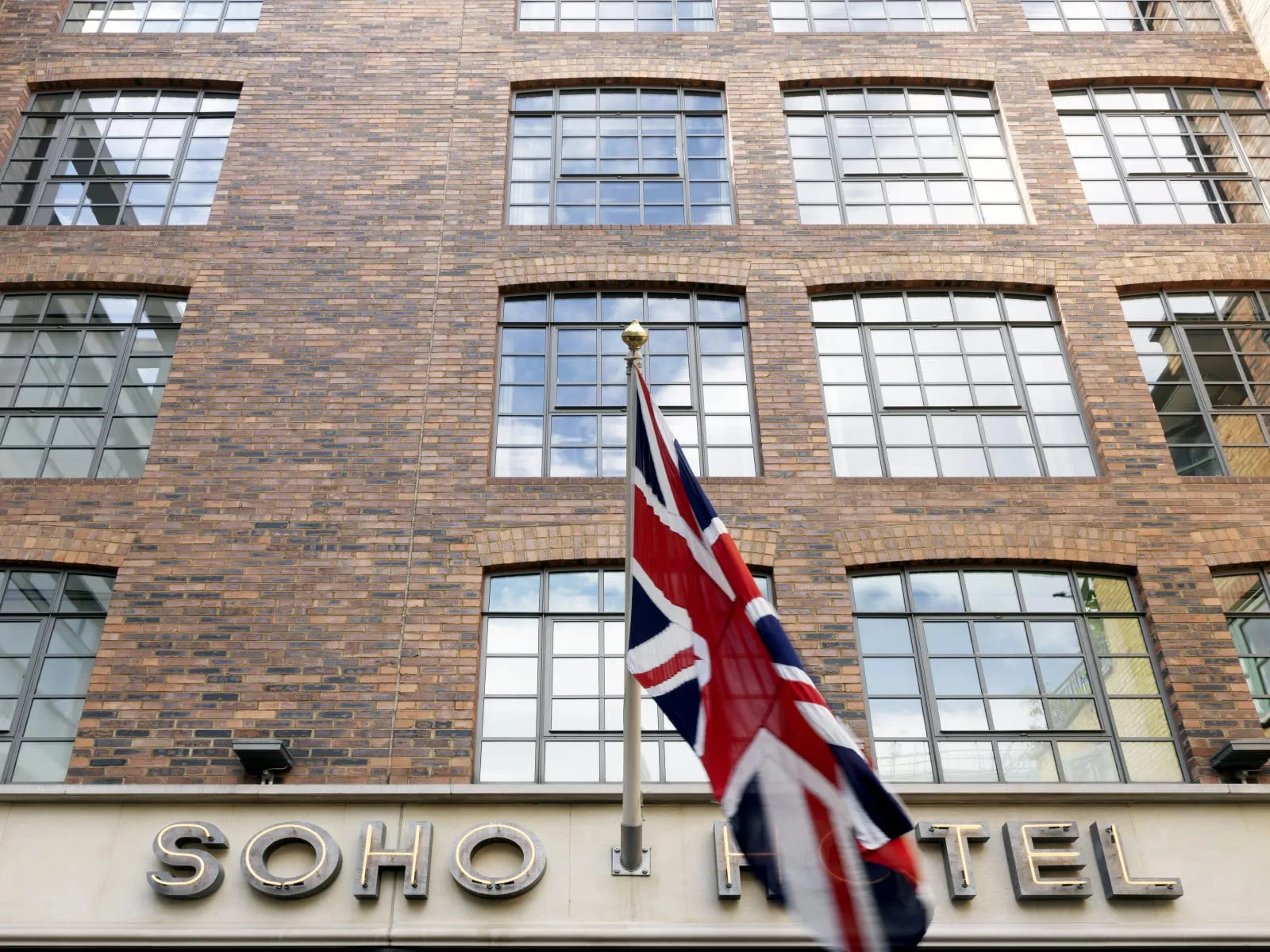 The Landmark London photo 2