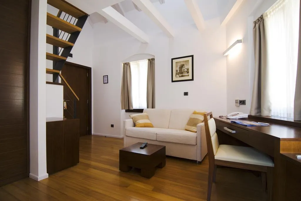 Hotel Vestibul Palace photo 2