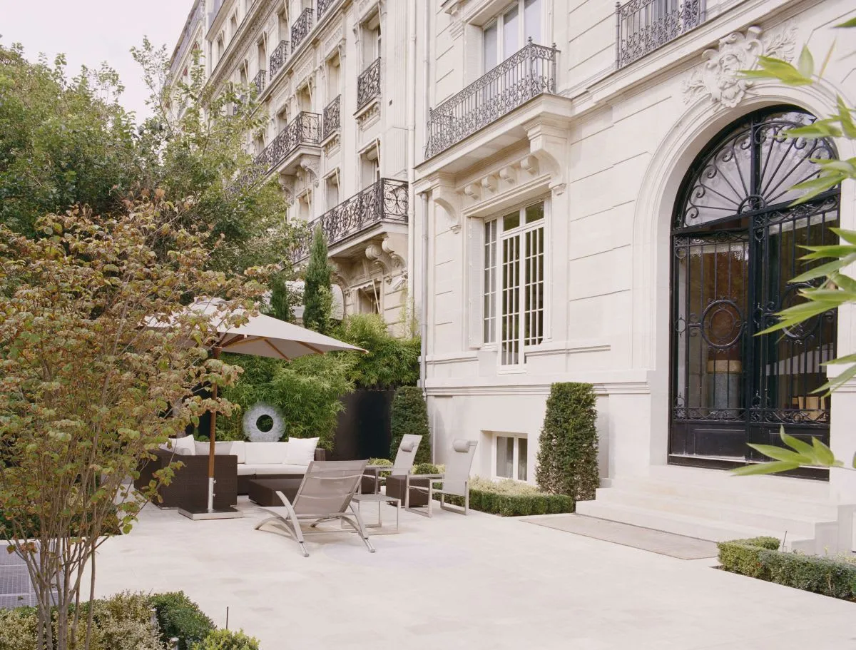 Perpetual Elysee Montaigne photo 5