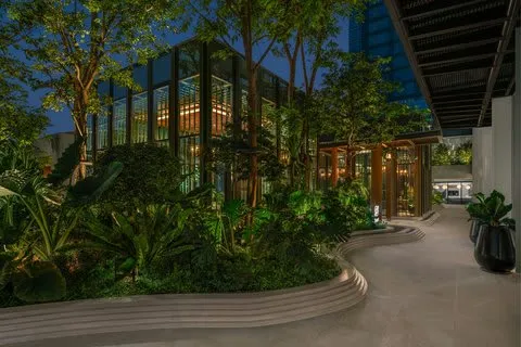 The Ritz-Carlton, Bangkok photo 4