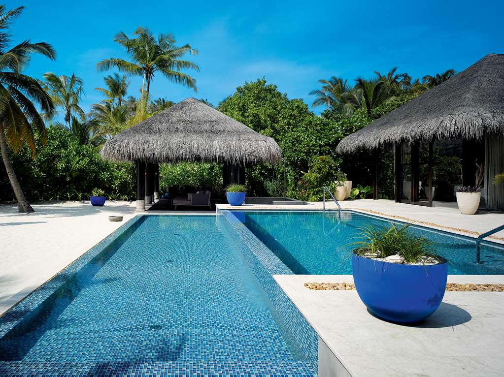 Velaa Private Island photo 2