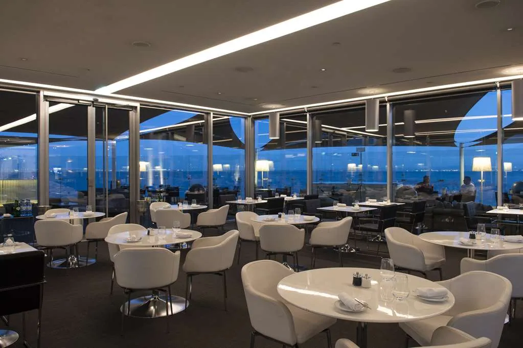 MYRIAD by SANA Hotels photo 5