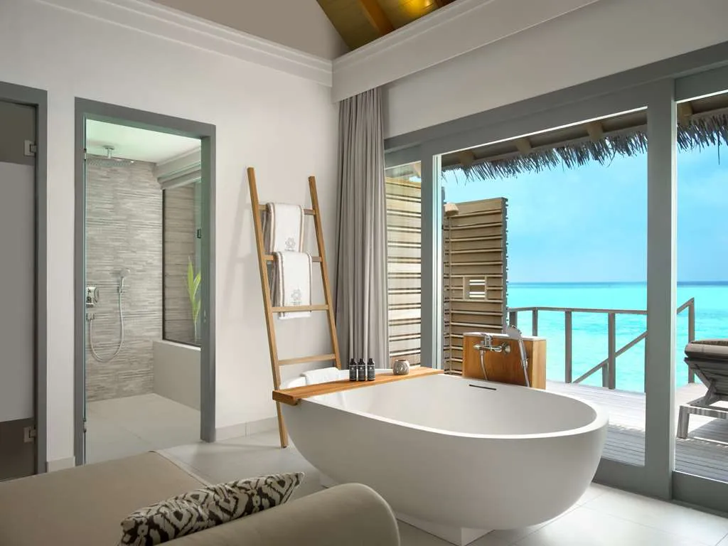 Vakkaru Maldives -  Luxury Private Island Resort photo 4