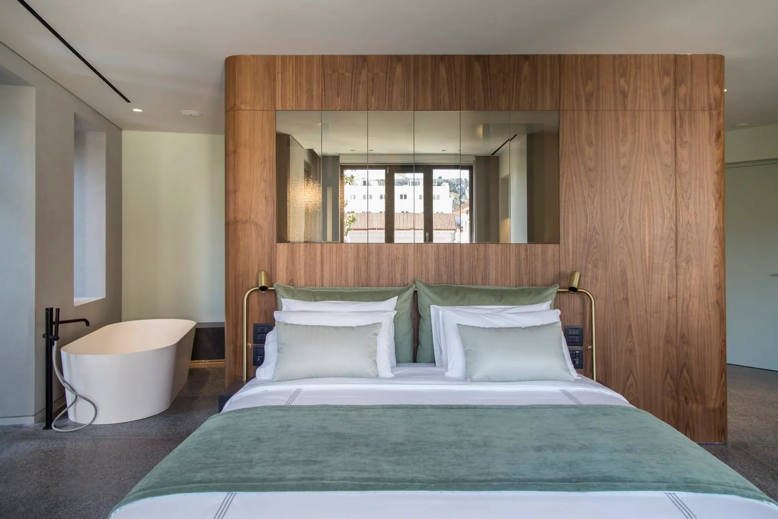 Perianth Hotel photo 2