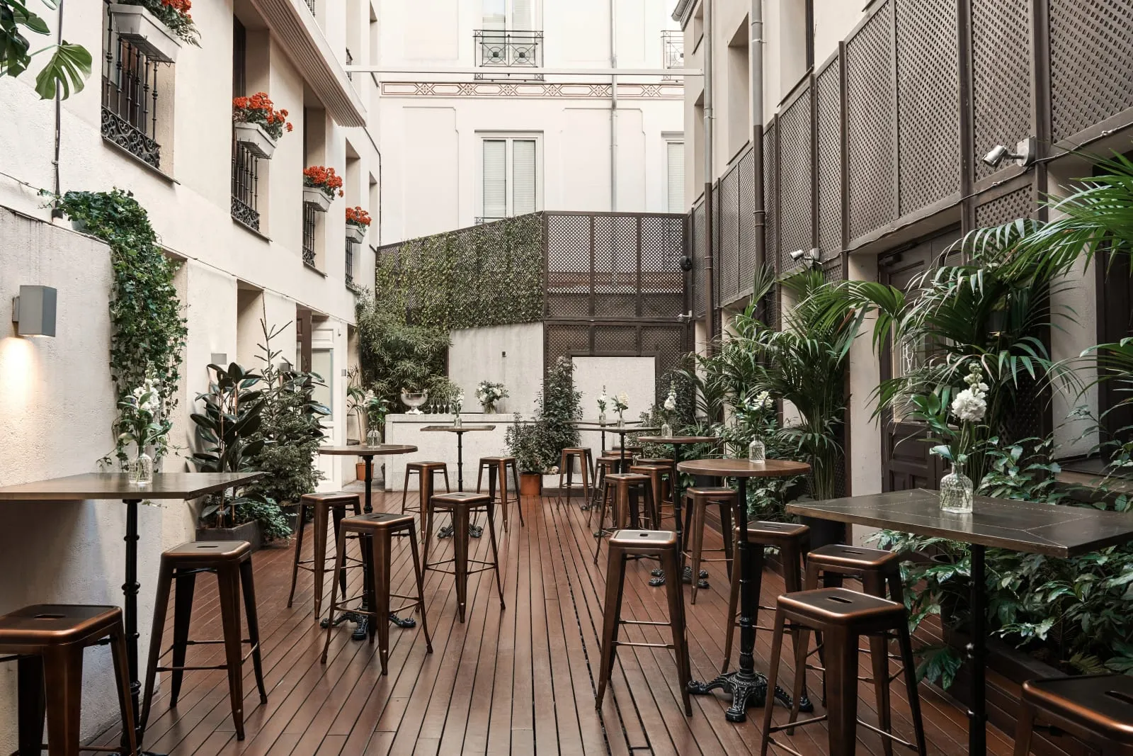 Hospes Puerta de Alcalá, a Member of Design Hotels photo 2