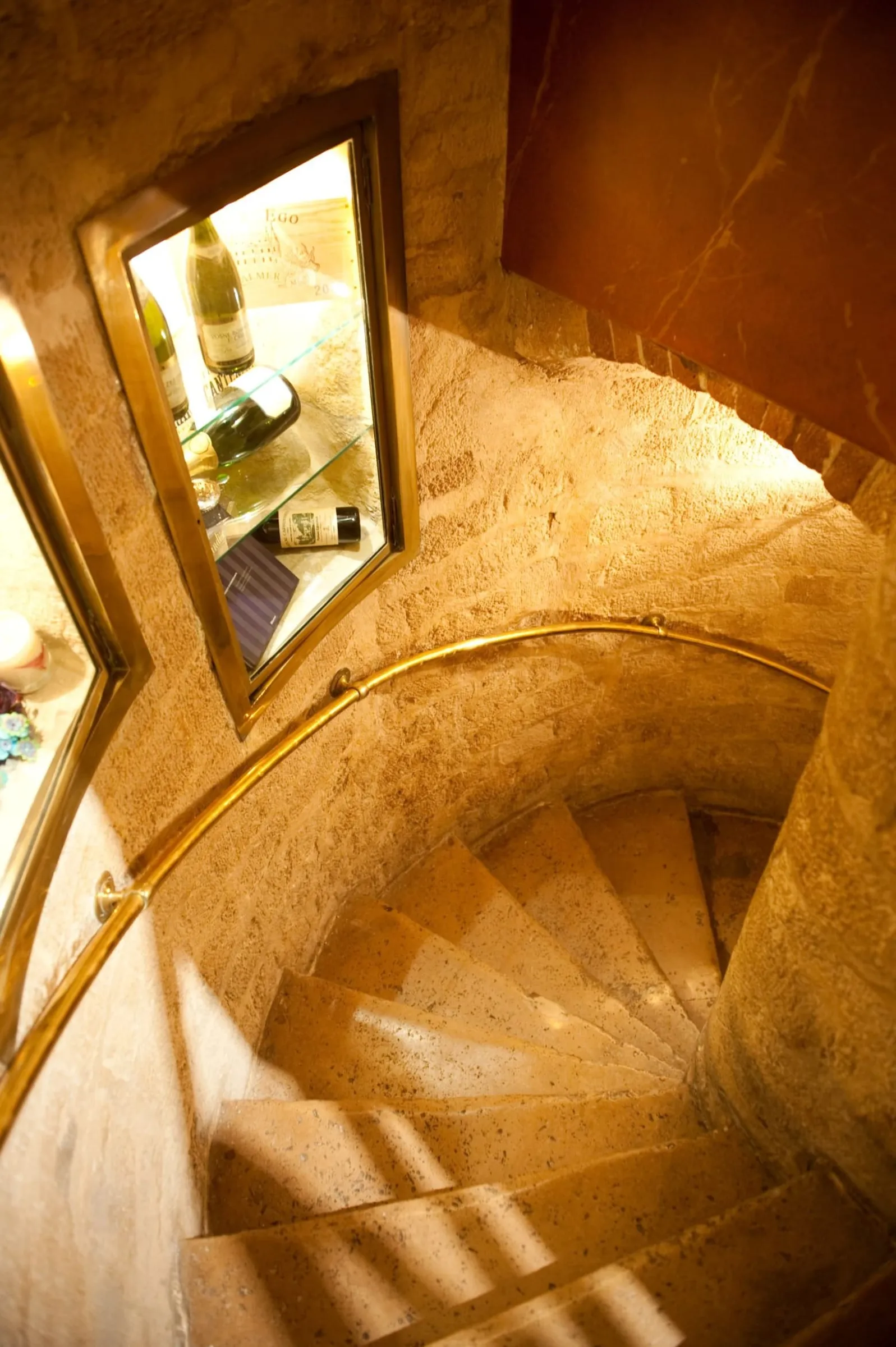 L'Hotel photo 2