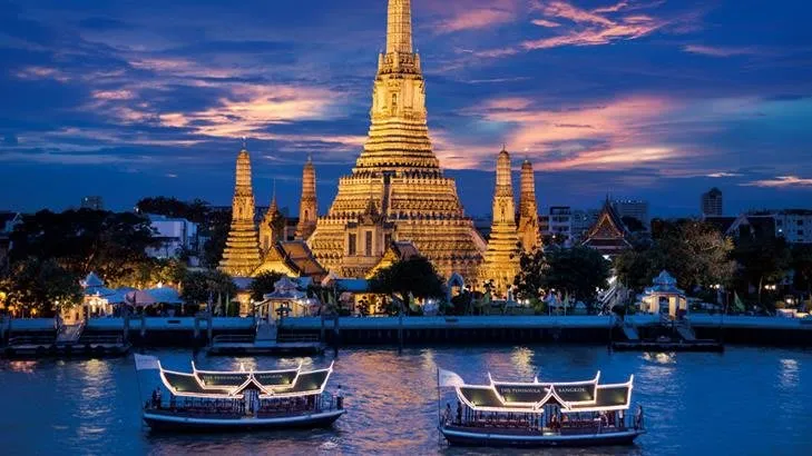 The Peninsula Bangkok photo 2