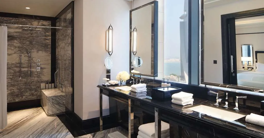 Waldorf Astoria Doha West Bay photo 2