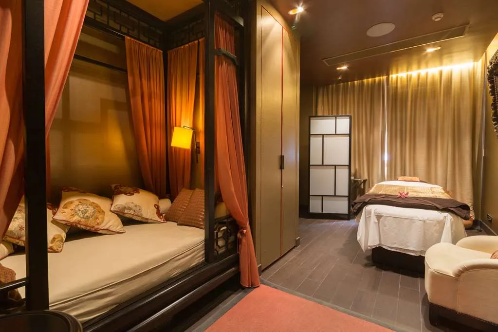 Buddha-Bar Hotel Prague photo 3