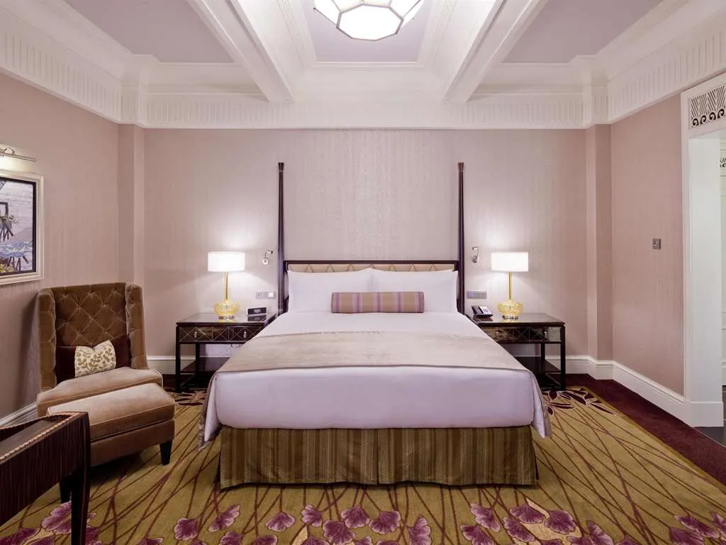 Fairmont Peace Hotel on the Bund photo 4
